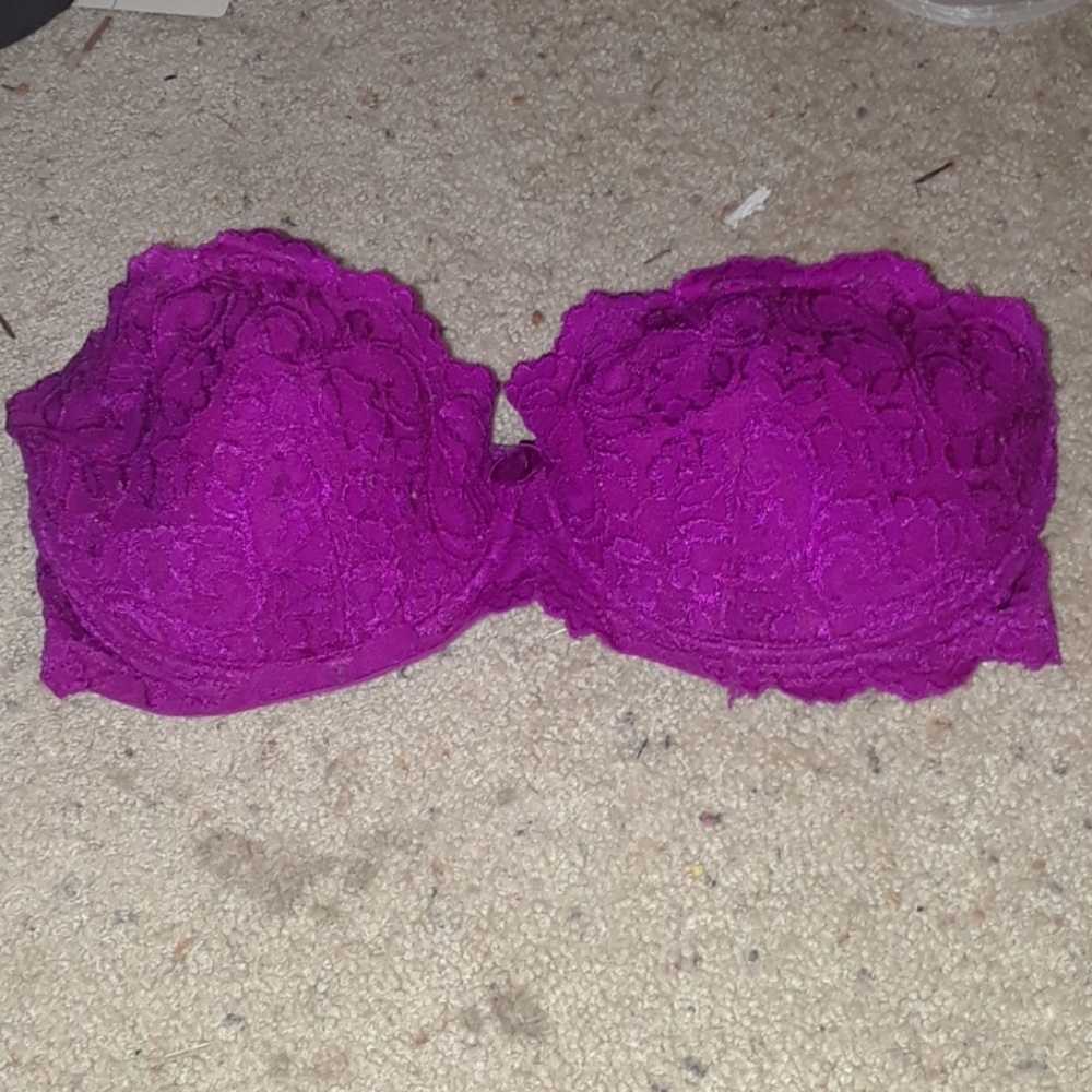 Strapless bra